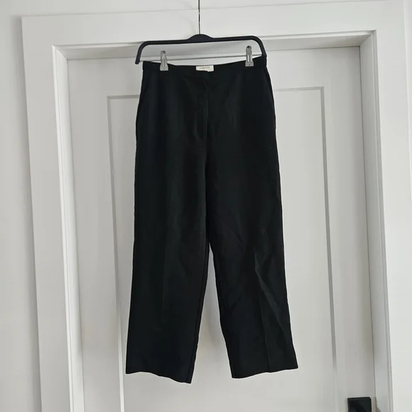 Babaton Atelier Black Cropped Pants Business Officewear Size 4 - Picture 2 of 5